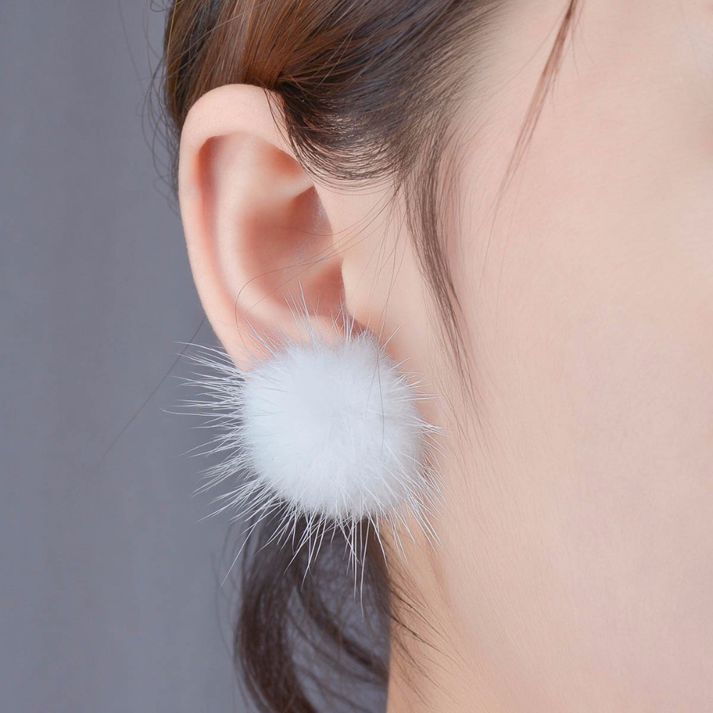 ANTING WANITA KEKINIAN MODEL BULU LANDAK IMPORT POM 06