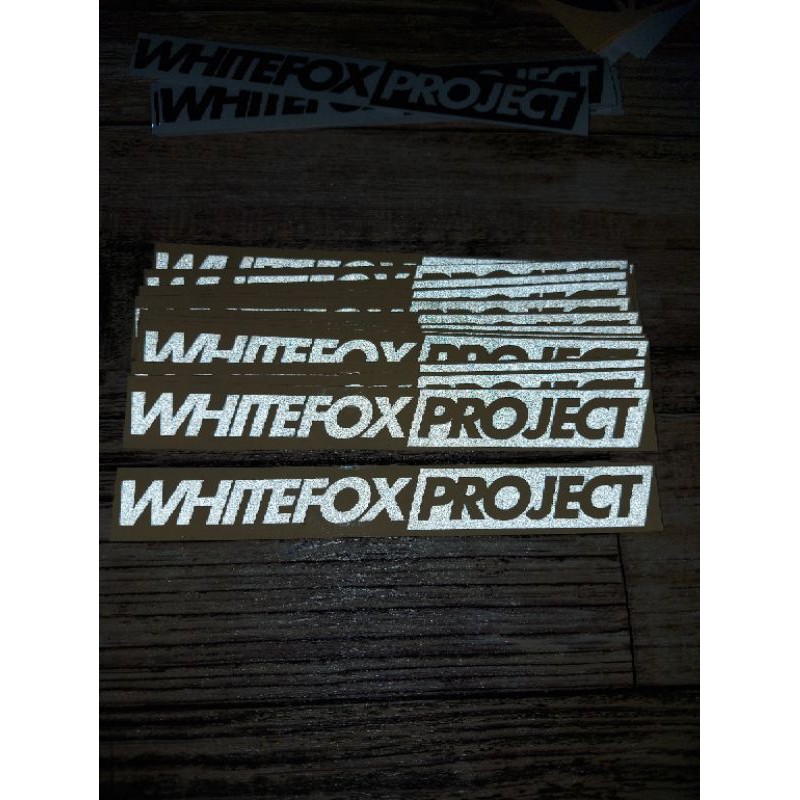 STICKER WHITEFOXPROJECT CUTTING