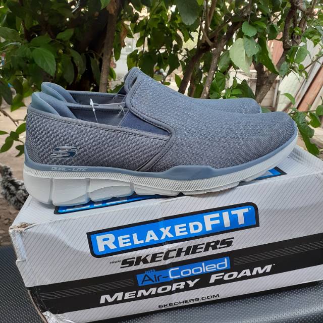 Skechers original/preloved skechers / SOLD
