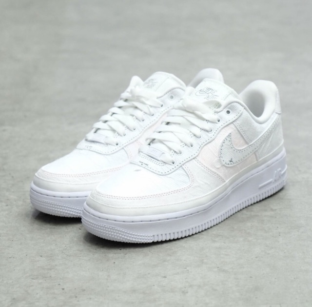 harga nike air force 1 tear away