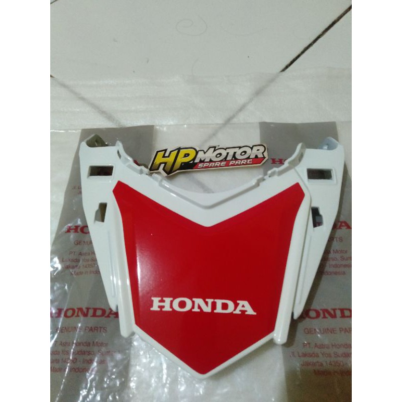 COVER TAIL SAMBUNGAN BODY BELAKANG CBR150R PUTIH 83131-K45-N40ZC COVER BODY CBR150R PUTIH ORIGINAL