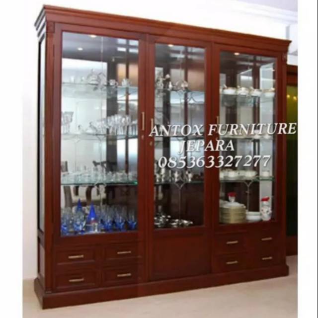 Lemari pajangan jati minimalis mebel Jepara
