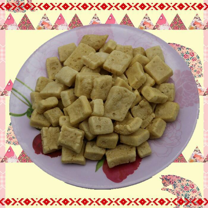 

Krupuk Tahu Kotak 90 Gram