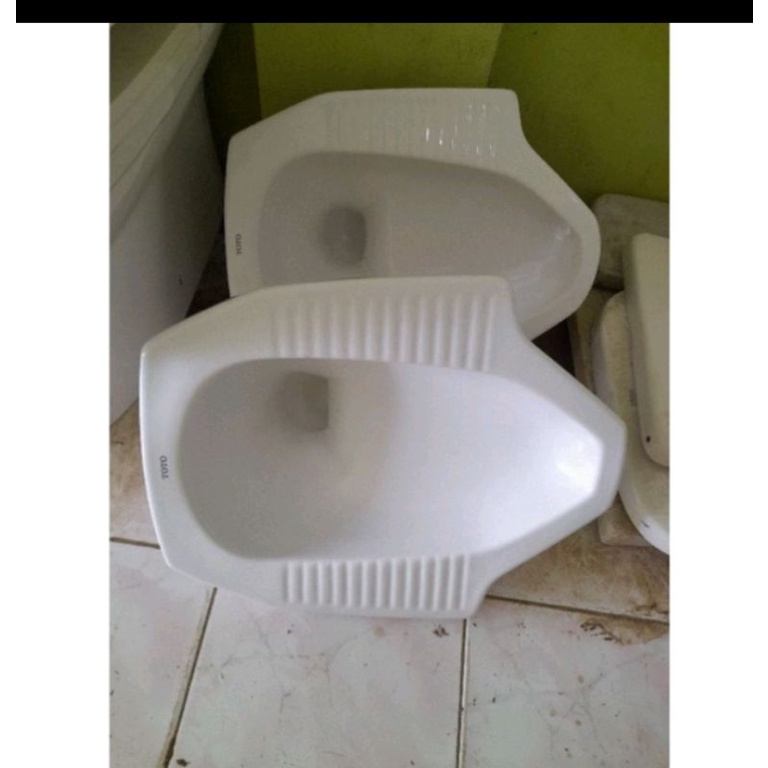 KLOSET JONGKOK TOTO BEKAS RASA BARU