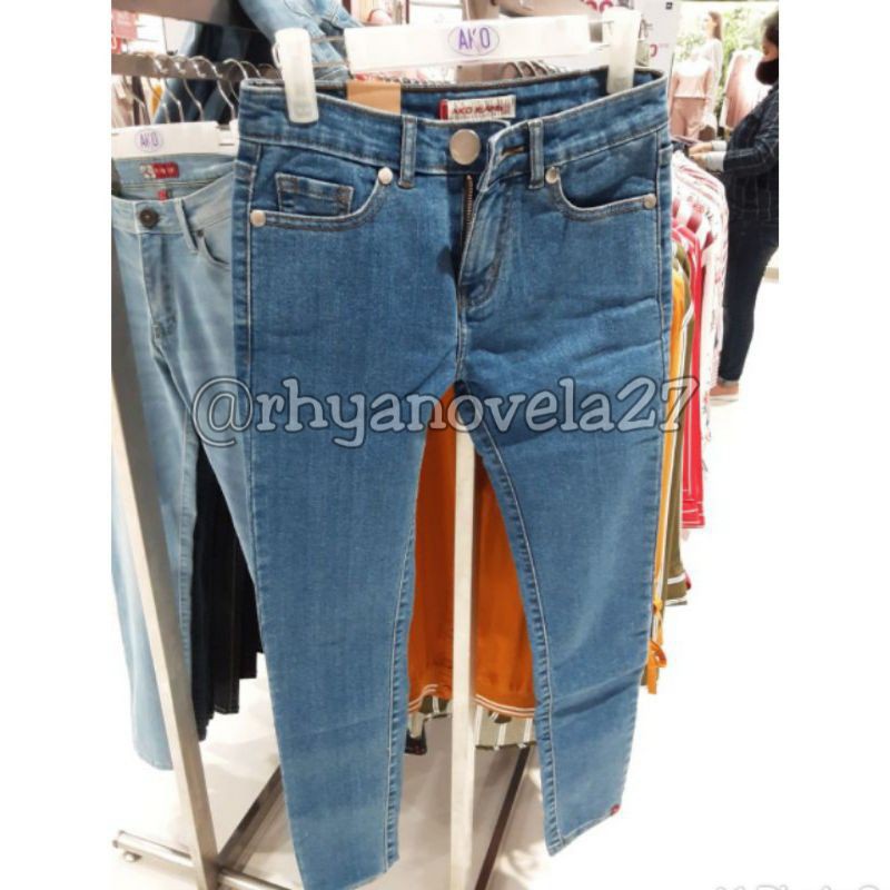 PROMO JEANS cewek brand ako best seller