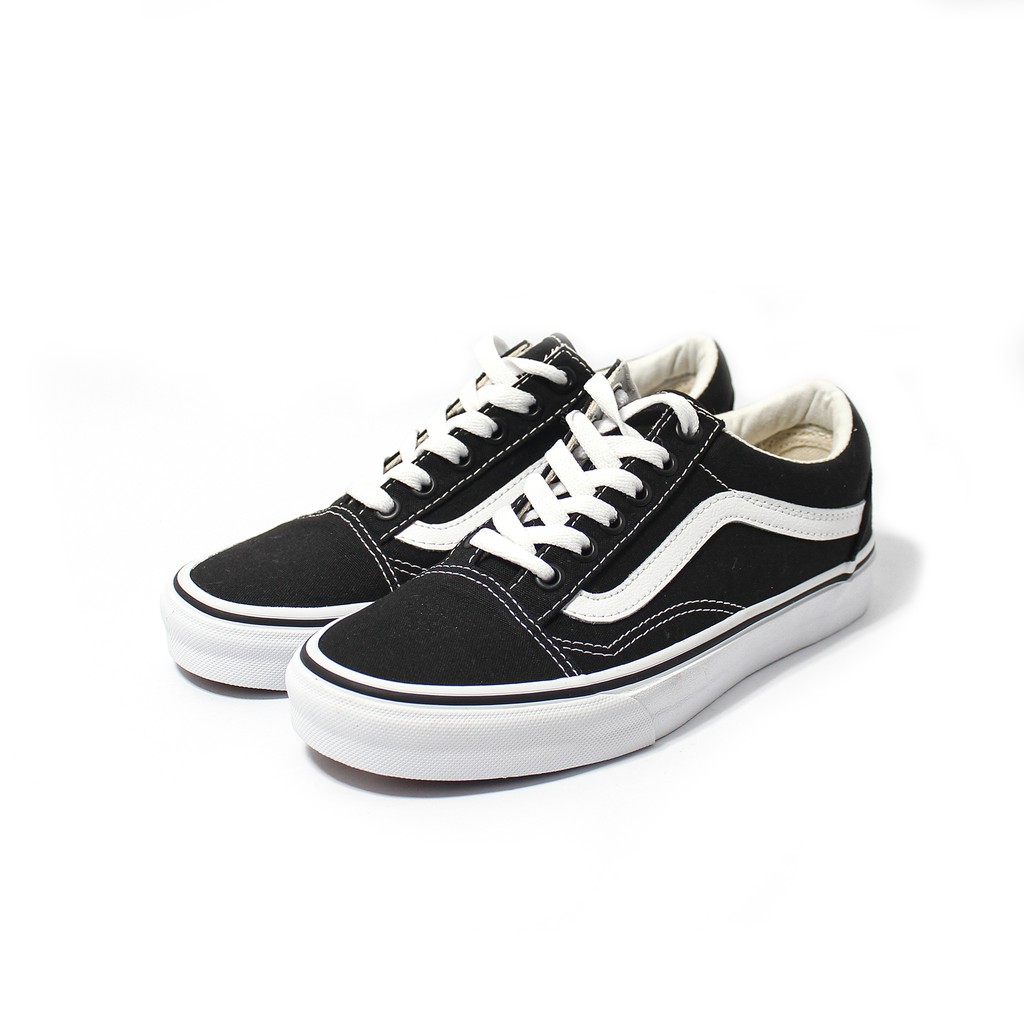 VANS Old Skool Black White Classic Sepatu Sneakers Original Pria Wanita Original 100%