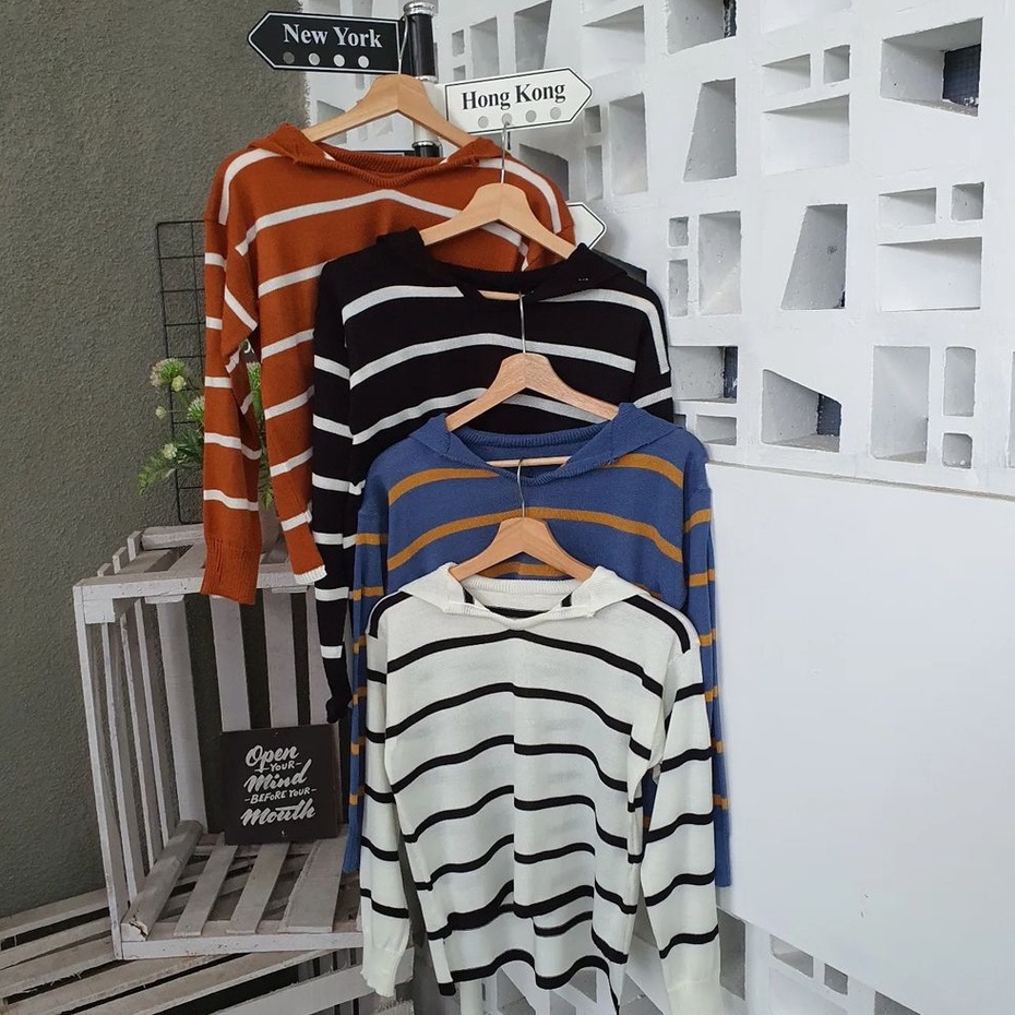 Claudy Knite Sweater Rajut Motif Belang belang Trendy