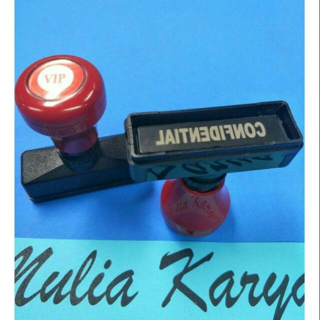 

Stempel Otomatis Flash CONFIDENTIAL