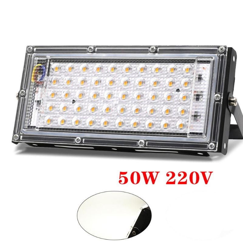 lampu sorot 50w dengan 100 panel LED dan sudah waterproof