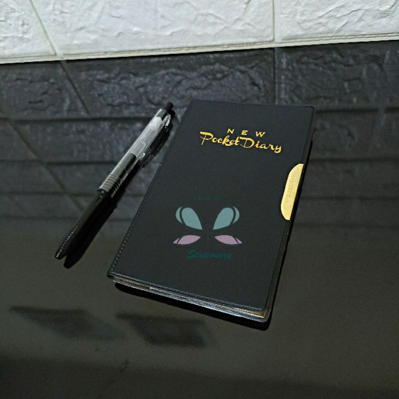

AGENDA NEW POCKET DIARY / AGENDA SAKU TAHUN 2023