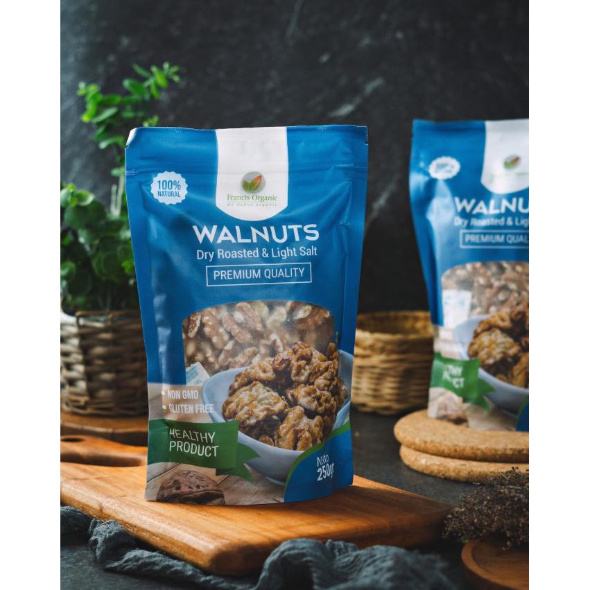 

Roasted Walnut ( Walnut Panggang ) 250gram KOMPLIT Kode 235