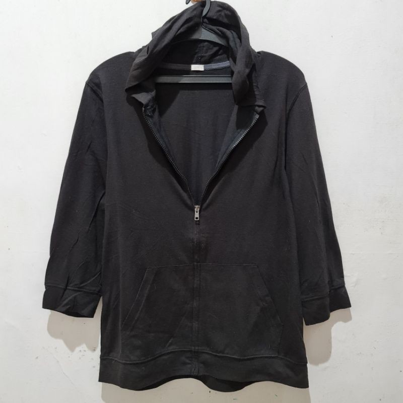Preloved ORI GU Black Zipper Hoodie Like New