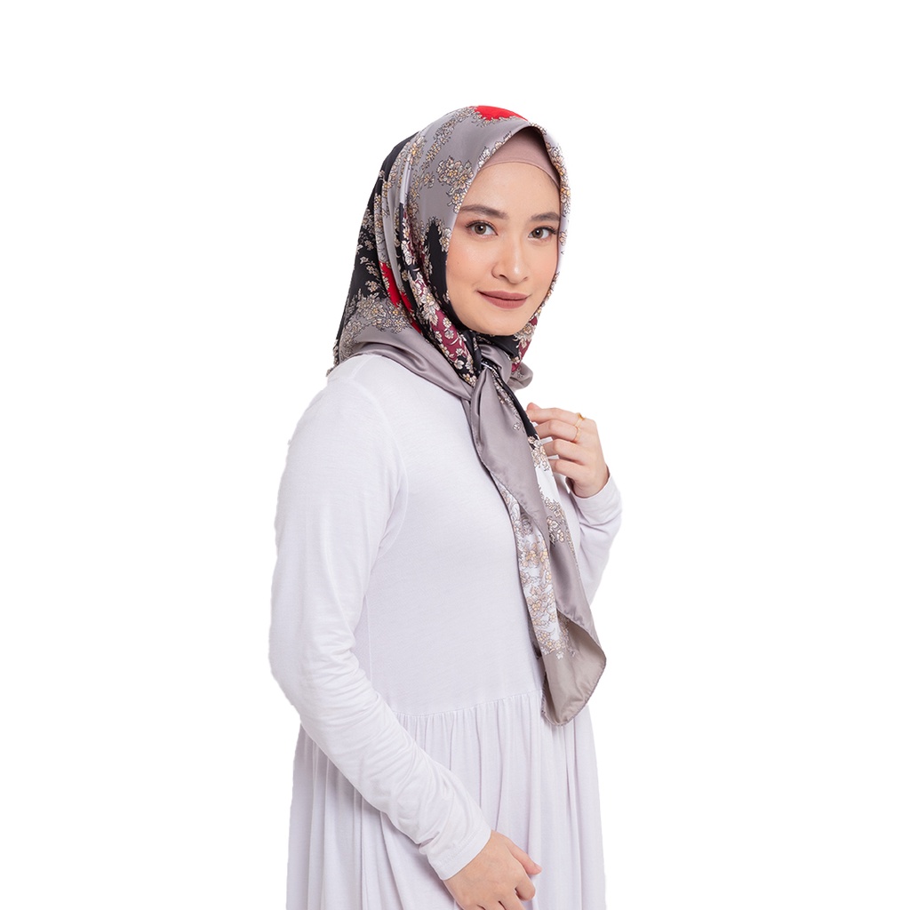 Dauky Hijab Segi Empat Kerudung Salya Series Polysilk 1-Lazida PinkHitam