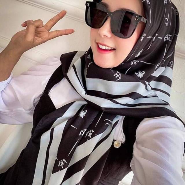 Ar165 motif mahkota