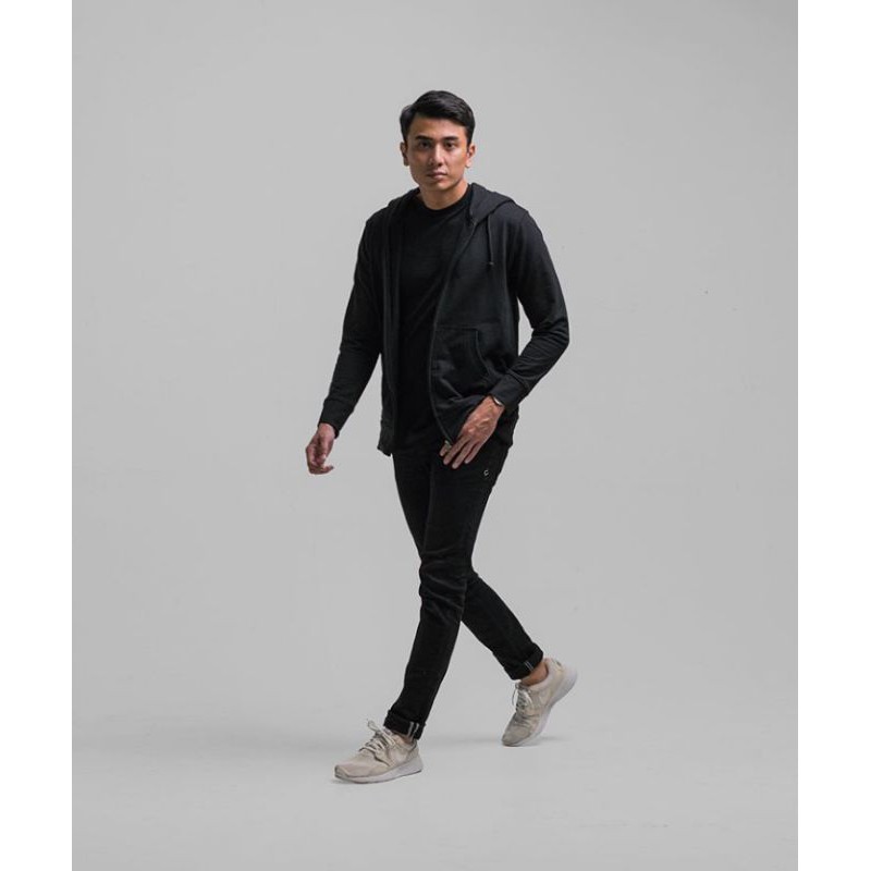 BASIC ZIP HOODIE KHAYR.BY.AA