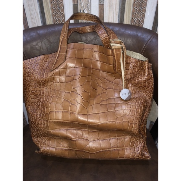 Preloved Tas Furla Tote Bag Genuine Leather