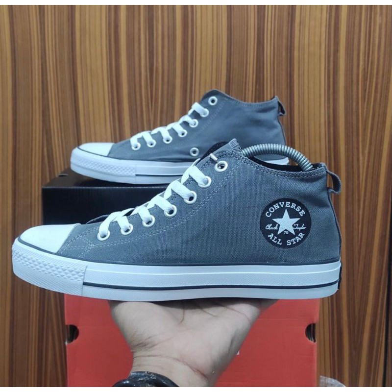 SEPATU SNEAKER CONVERSE CLASIK  SEMI BOOT/HIGH