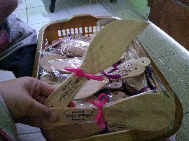 Centong Kayu Daun Lancip Murah Unik