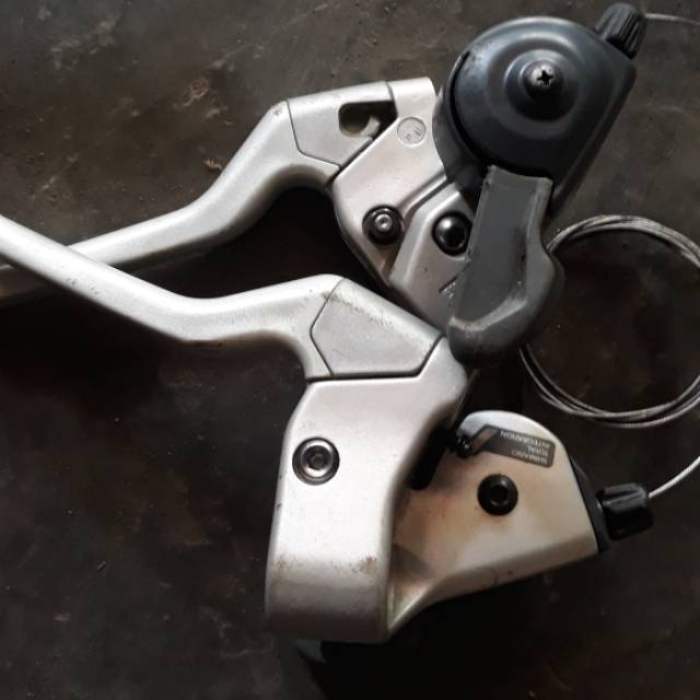 SHIFTER SHIMANO ST-M050 STI JAPAN 7 SPEED (NOS)