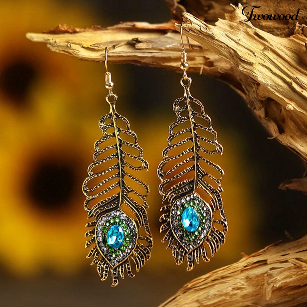 Anting Juntai Bentuk Bulu Merak Aksen Berlian Imitasi Gaya Etnik Vintage Untuk Hadiah