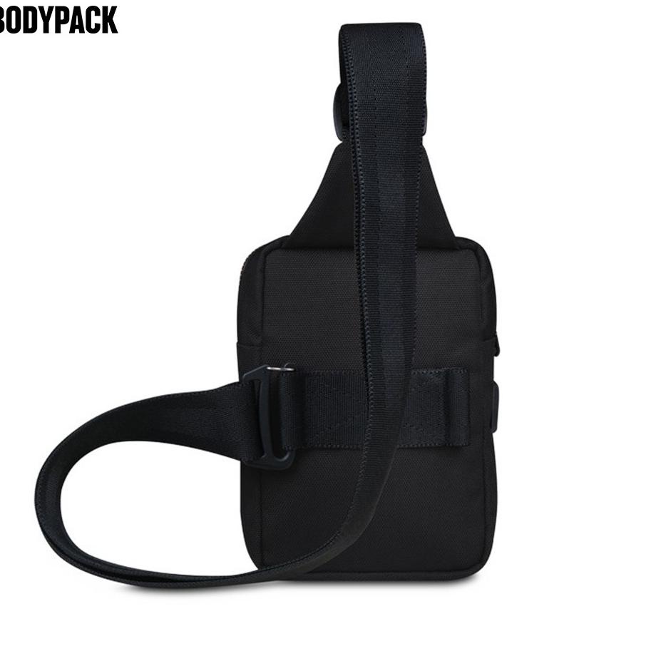 (STOK TERBARU) Bodypack Poacher Travel Pouch - Black