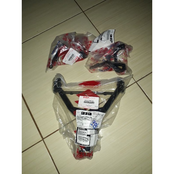 bracket fairing set gsx-r 150