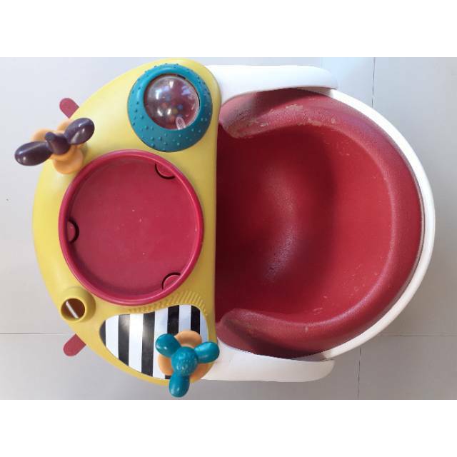 Mamas papas baby snug preloved warna merah