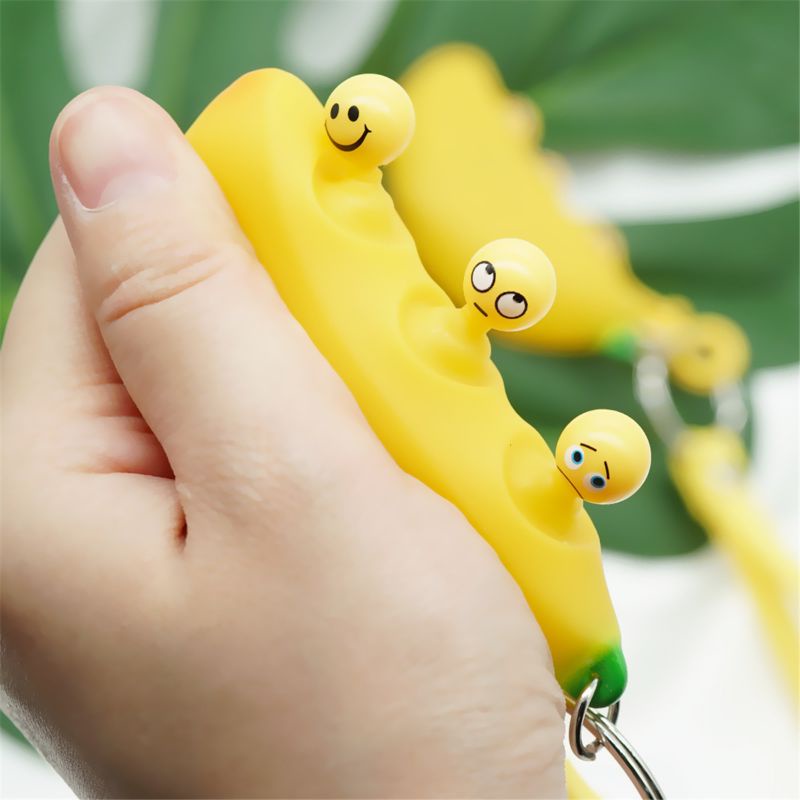 Mary 2.95x1.38x1.38in Menghilangkan Stress Mainan Dekompresi Stretch Banana Keychain Toy