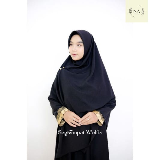 KERUDUNG SEGIEMPAT JUMBO HIJAB BAHAN WOLFIS SYAR'I JILBAB MUSLIMAH SHOLEHA UKURAN 140X140 PERSEGI DENGAN WARNA TRENDI BAHAN LEMBUT DAN SANGAT NYAMAN DIPAKAI