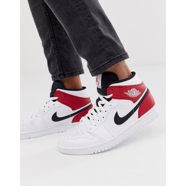 Jual Sepatu Nike Air Jordan 1 Mid Retro 