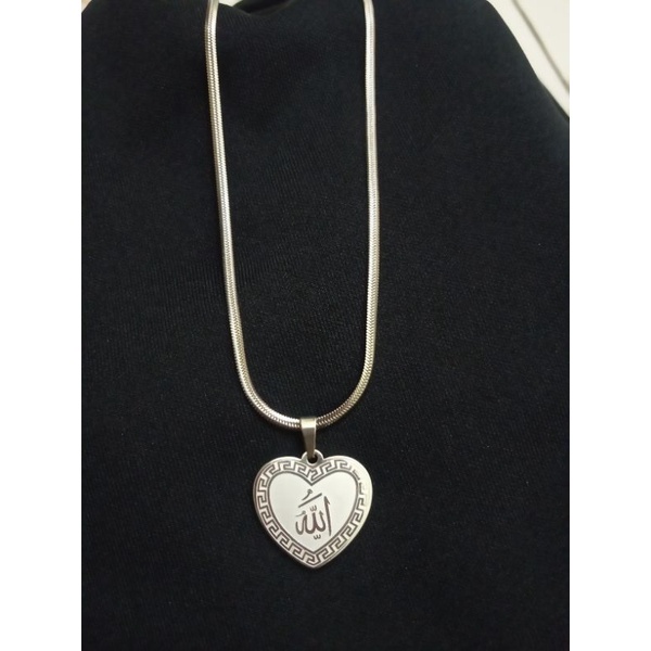 TS-1780.Kalung lafadz ALLAH LOVE titanium Anti karat UK45CM.