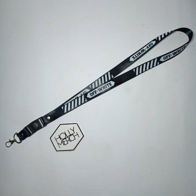 Gantungan strap offwhite