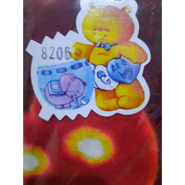 Selimut topi bulu lembut beludru bayi newborn adem merah marun bagus baby bayi baru lahir murah