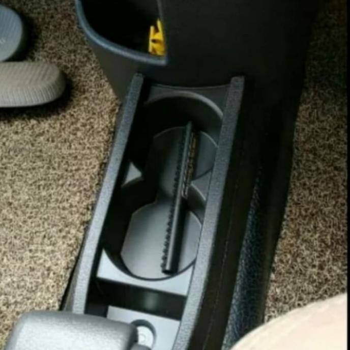 CONSULE BOX DAIHATSU SIGRA