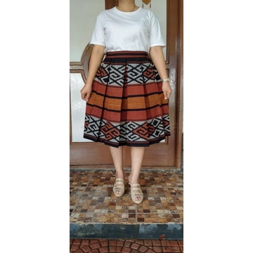 Rok tenun motif Jepara tenun NTT rok pesta kantor