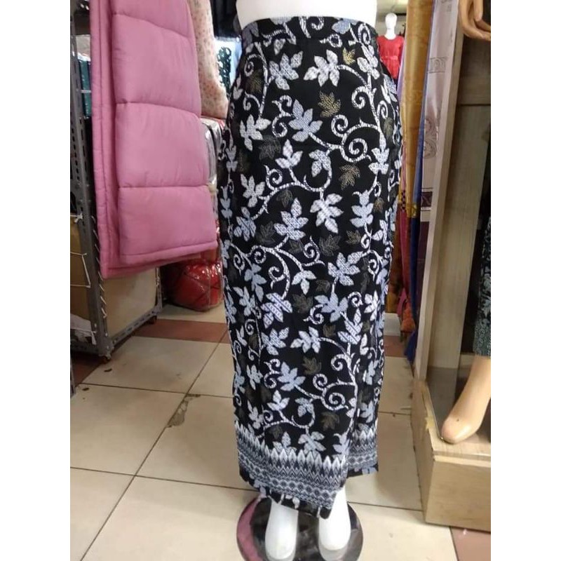 Rok span batik