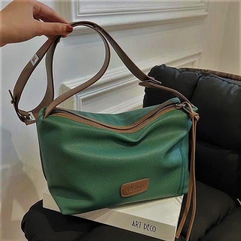 201541 Tas Selempang Wanita Import Slingbag Cewek Impor (1 KG MUAT 3) LT2106 JT1622 CR7781 170532 BQ3463 EL5279