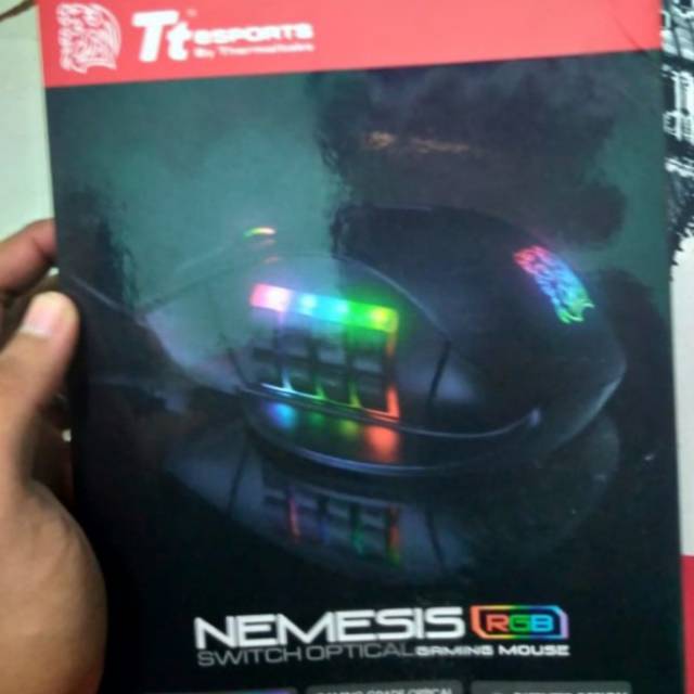 Thermaltake esport Nemesis RGB