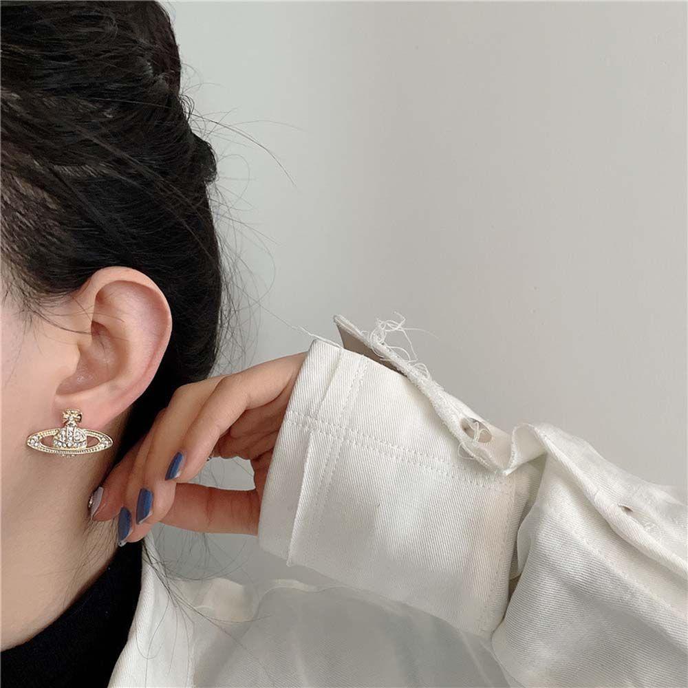 Mxbeauty Anting Planet Warna Emas Elegan Geometris Planet Pendant Ear Studs Saturnus Perhiasan Fashion Berlian Imitasi Wanita Earrings