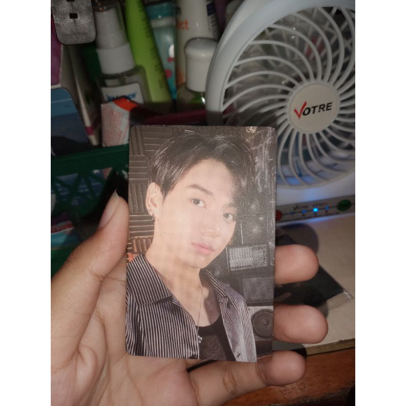 pc random be essential edition jk (Booked)