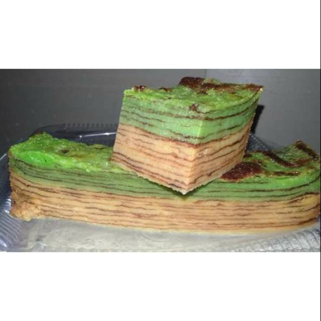 

Lapis legit kombinasi pandan