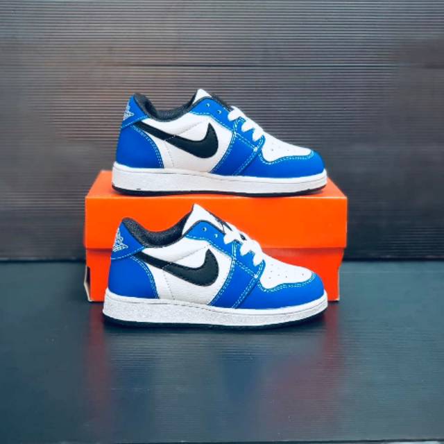 air jordan 1 low blue and red