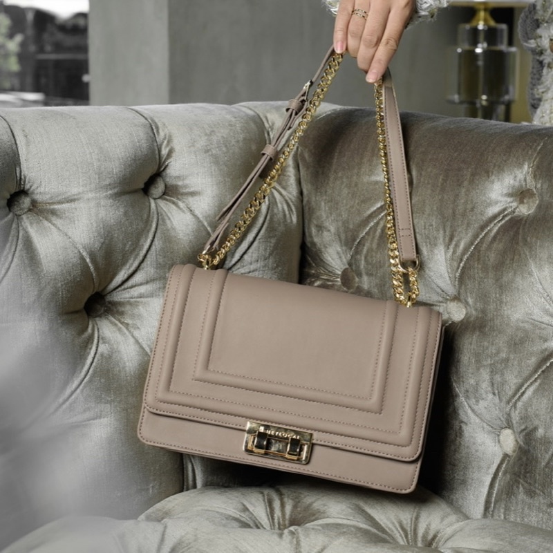 Dakota Bag Taupe heylocal.id