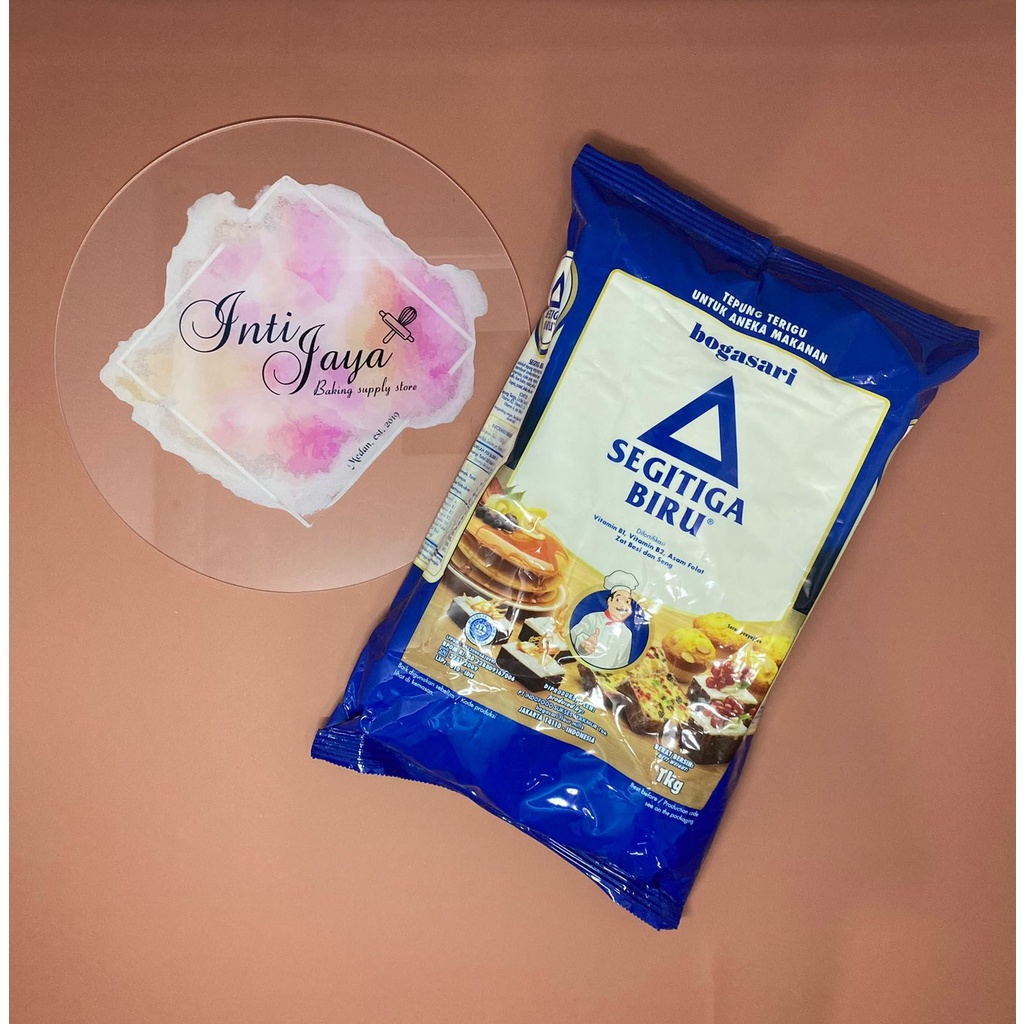 

Bogasari Tepung Segitiga Biru 1 kg