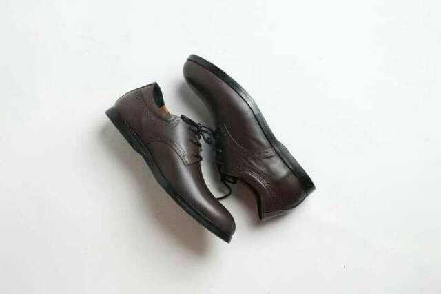 Sepatu pantofel pria sepatu formal sepatu kulit asli Model Muller