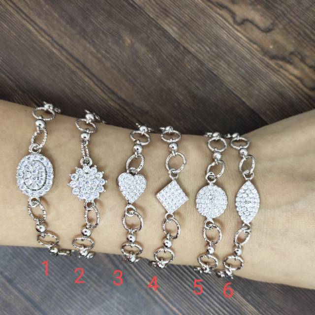 Fifi Fashion Gelang Bling Bling Ukir Silver Perhiasan Wanita Trend Artis 19#