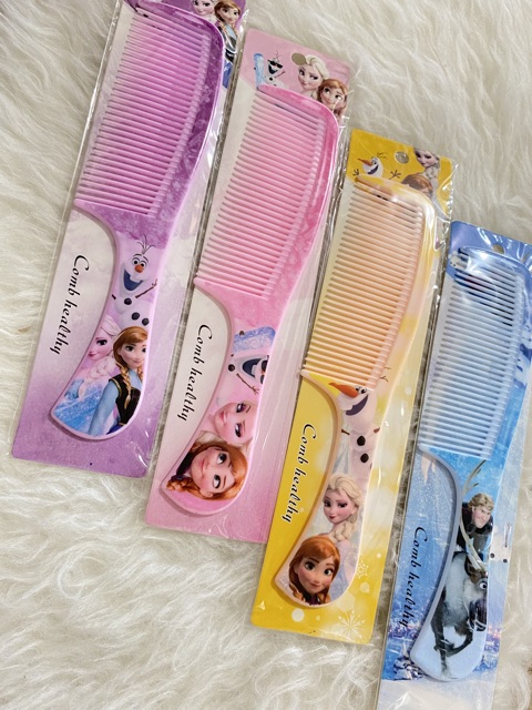 SISIR BESAR KARAKTER FROZEN