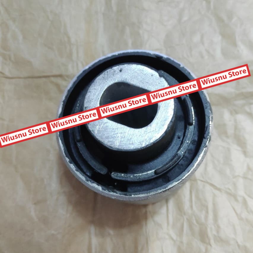 Wiusnu Store -  Bushing Arm Besi w203 / Bos Arm Mercedes Benz