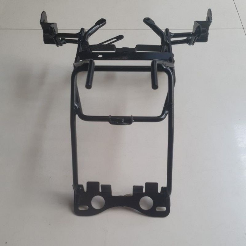 Pangkon Lampu Depan/Reflektor Megapro Monoshock AHM Honda ORI