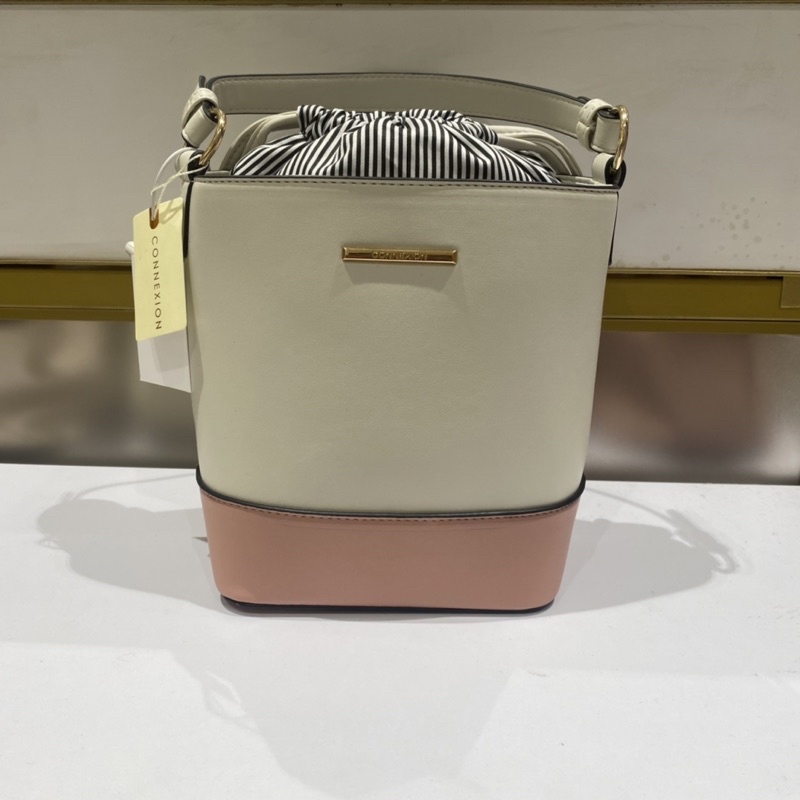 Tas wanita handbags brand CONNEXION